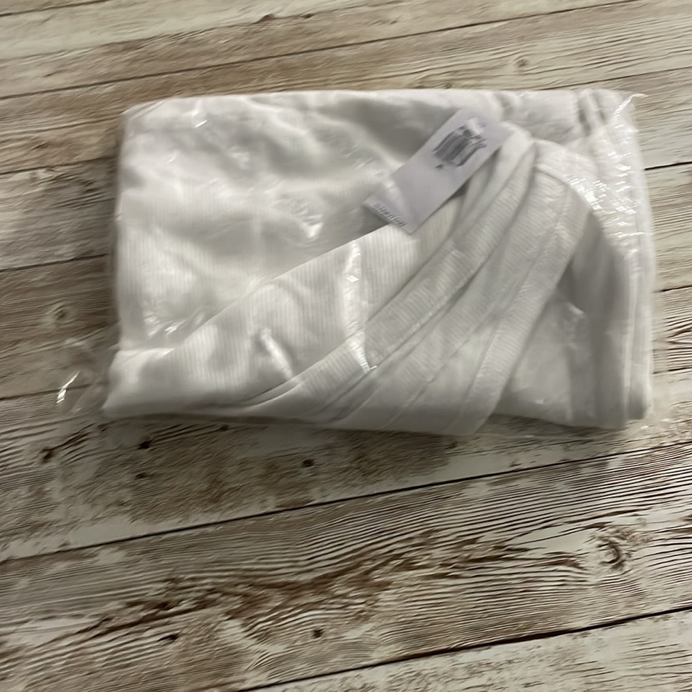 🆕 RESERVED E4L Old Navy Women’s First-Layer Ribbed Scoop-Neck Tank Top XL 16-18 - Picture 11 of 15
